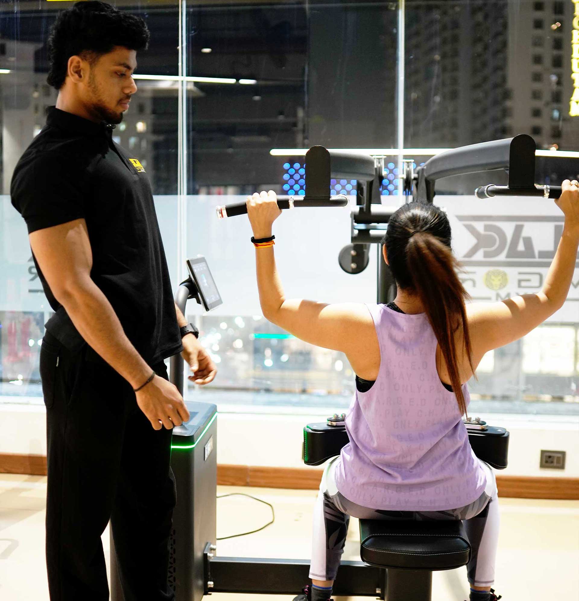 Black Vigor Gym Training Environment